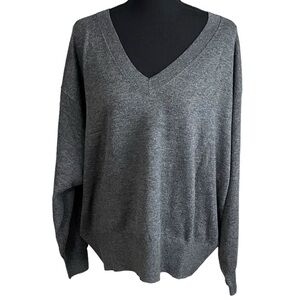 NWT Gray V-Neck long Fall Winter sweater size XXL